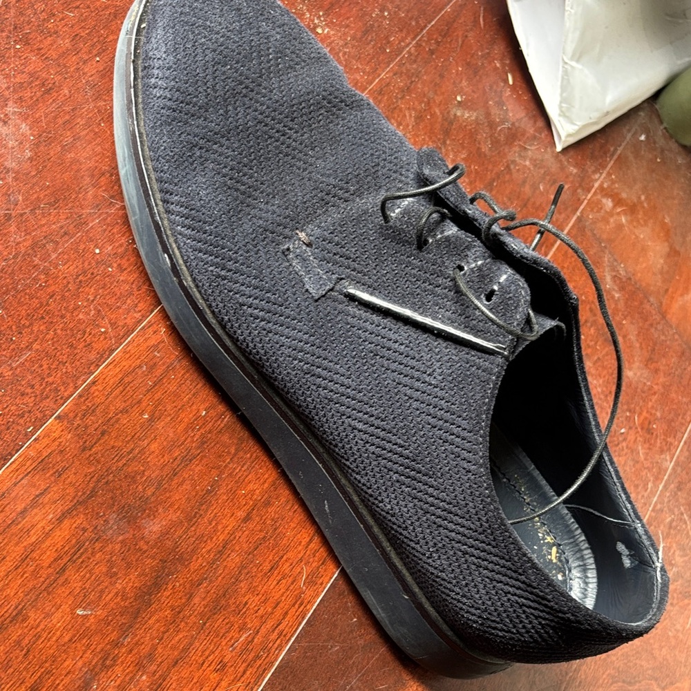 Men's Black Lace-Up Shoes